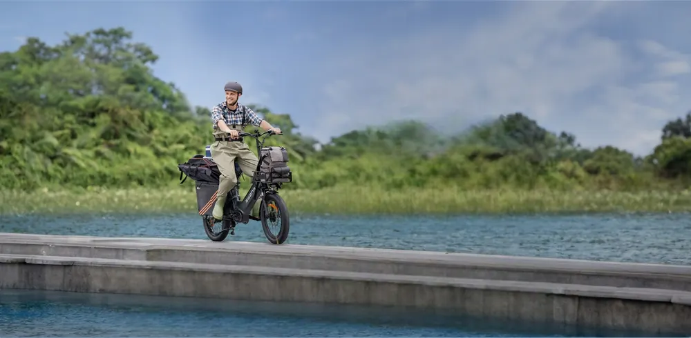 Engwe brand electric bike ENGWE LE20 in blue