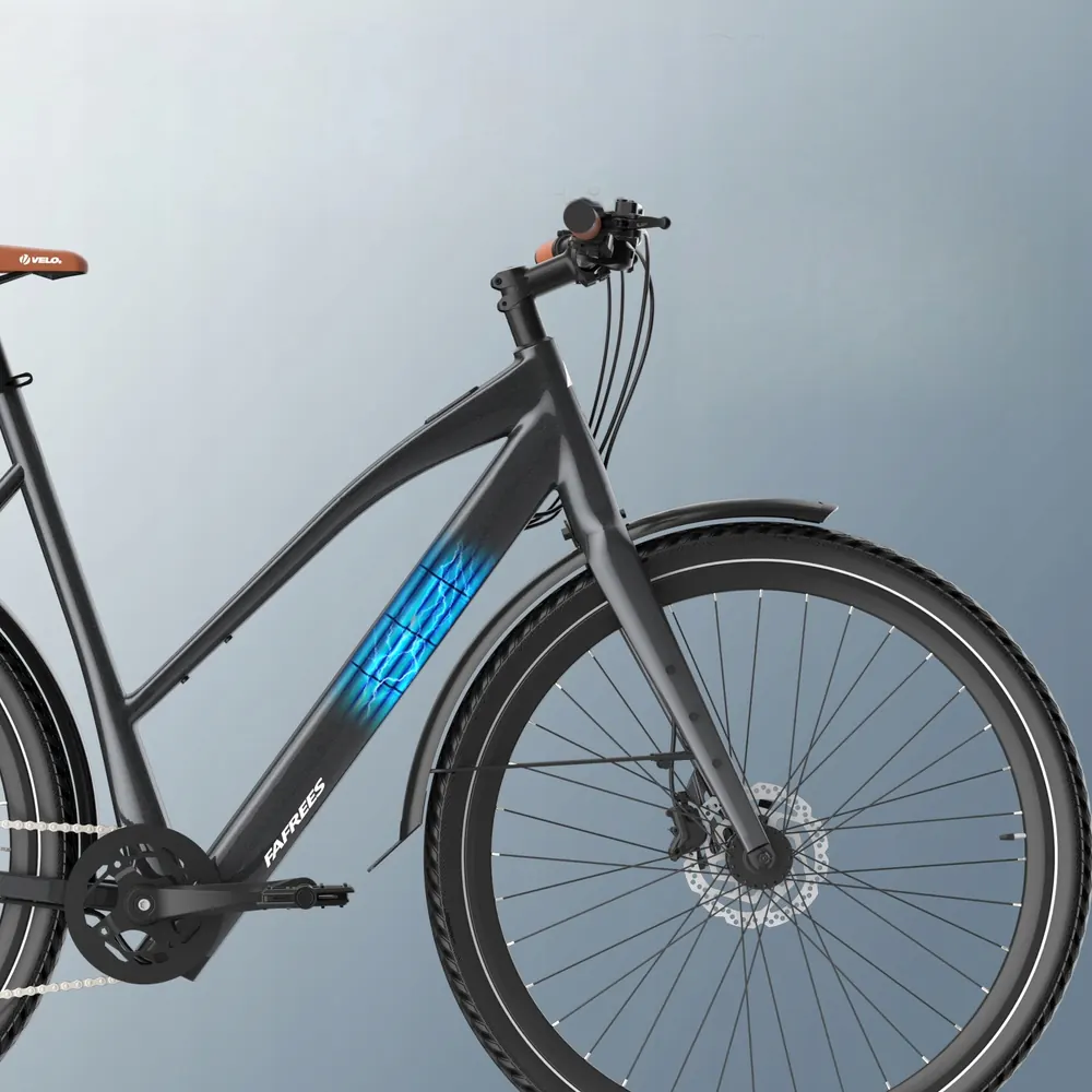 FAFREES 700C electric bike featuring hydraulic disc brakes for safe stopping.