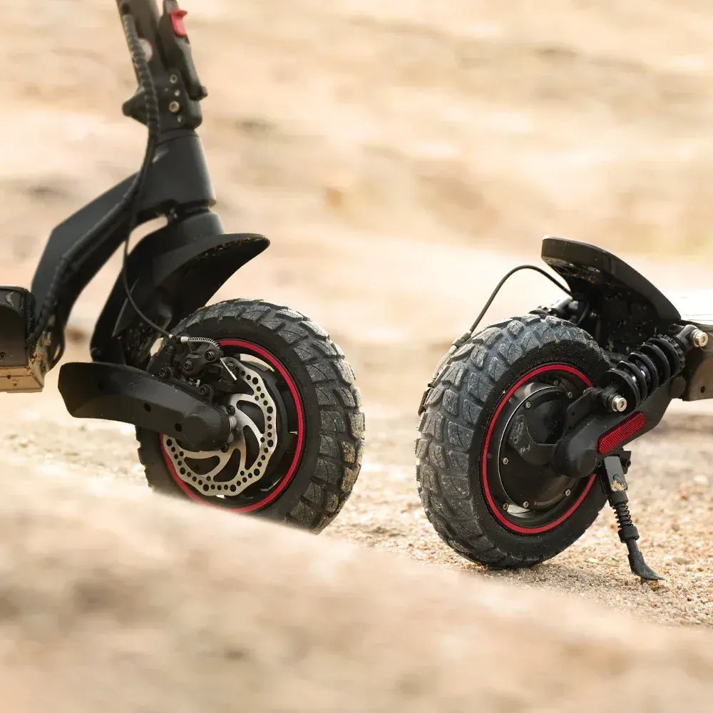 iScooter iX7Pro front and rear suspension with LED headlight and turn signals