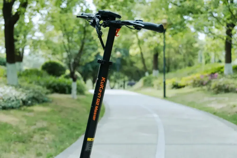 Kukirin G2 Master Electric Scooter image 8