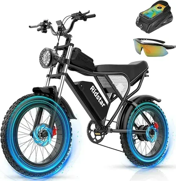Close-up of Ridstar Q20 motor hub on rear wheel with sturdy spokes