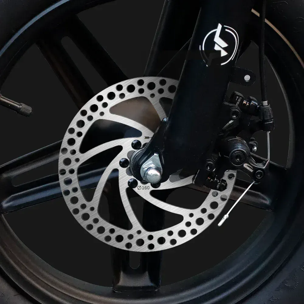 Victrip R6 front suspension fork and mechanical disc brake