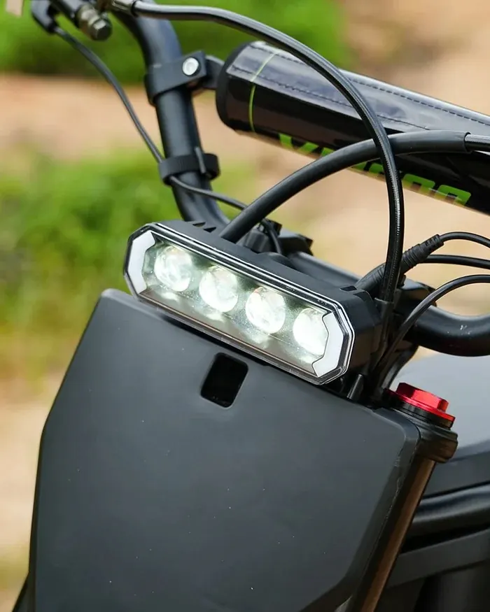 VIPCOO H3 Electric Scooter image 8